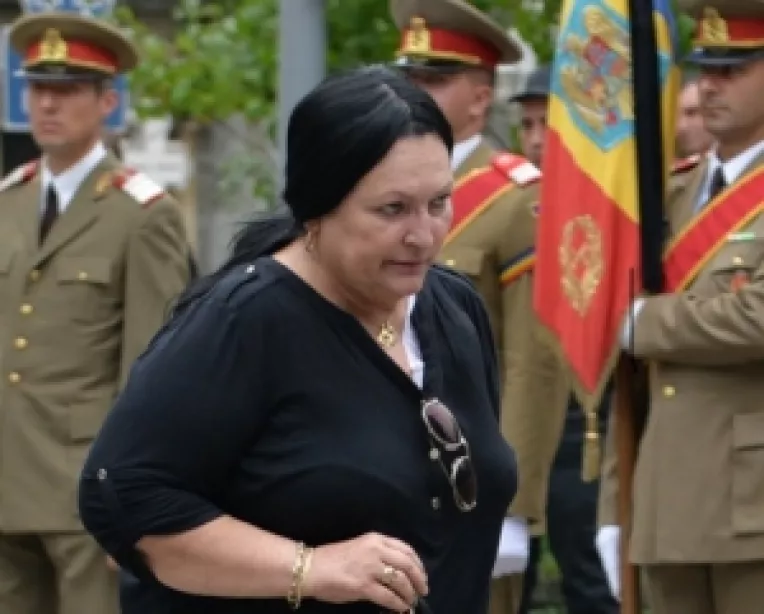 Bolnava de cancer, medicul Monica Pop nu-si plange de mila