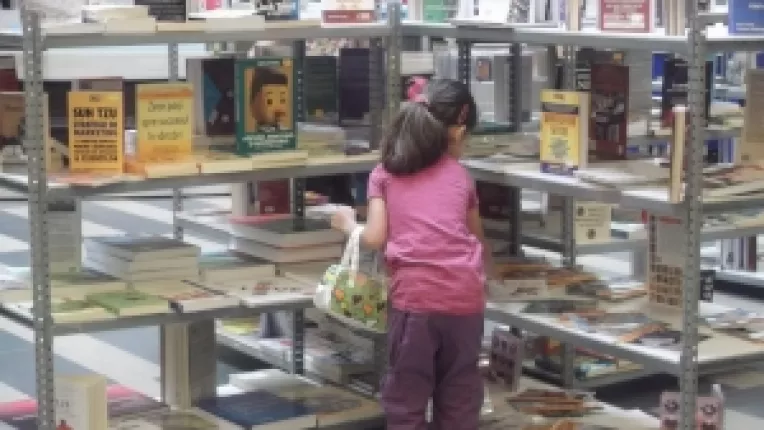 Caravana Cartii poposeste in Galleria Arad   