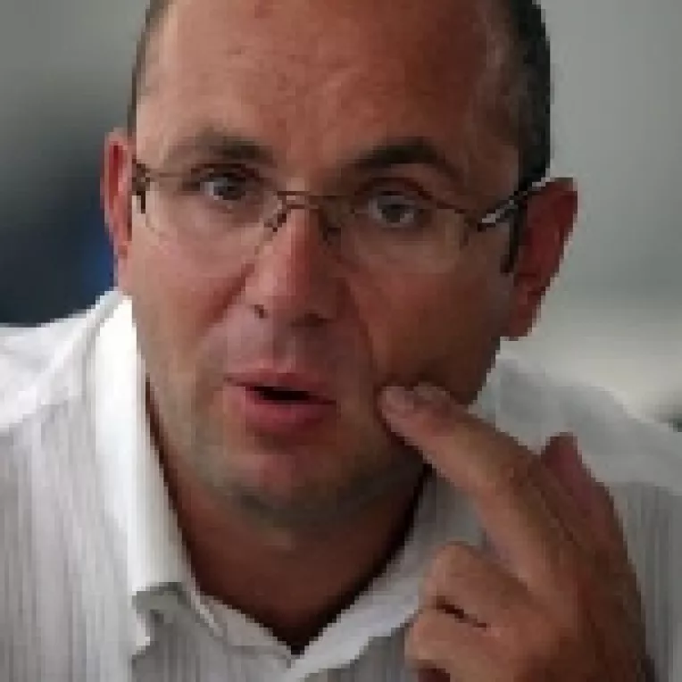 Cosmin Gusa demisioneaza de la conducerea PIN. Lavinia Sandru, nu