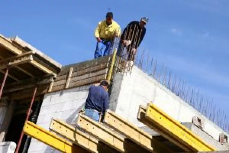 Criza de constructori