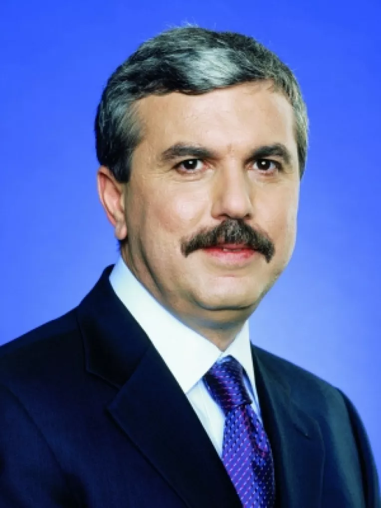 Dan Nica: 650 de romani anchetati pentru ca au votat multiplu, la Viena