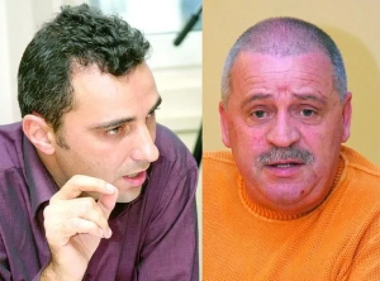 Decat sa astepte dizolvarea, consilierii de la Mangalia isi dau demisia de gat cu Tusac