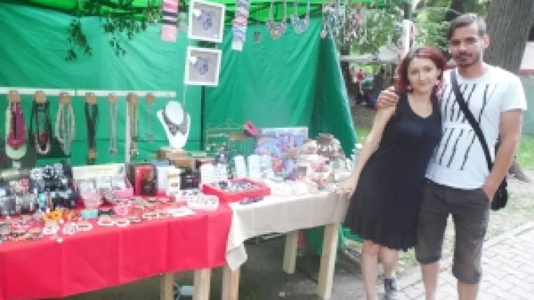 Despina Gabriela Gheorghiade si Silviu Bratu, doi tineri talentati pasionati de handmade