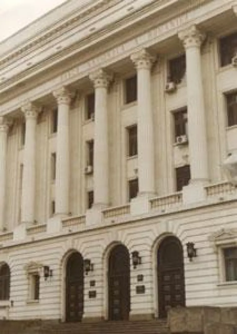 Dobinda la creditele in valuta creste cu 1,5 la suta