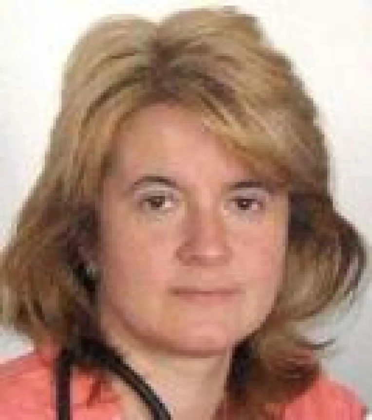 Dr. Iuliana Avadanei trateaza sterilitatea feminina prin medicina alternativa: gemoterapice, reflexoterapie si acupunctura