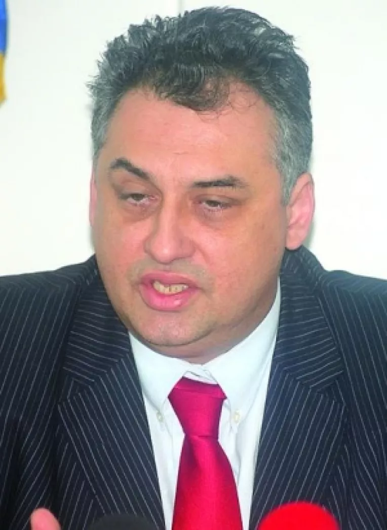 Dupa ce l-au reclamat pe primar, consilierii din Mangalia au inceput sa dea cu subsemnatul la DNA