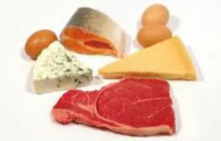 Efectele adverse ale dietei DUKAN: instalarea cancerului, pietre la rinichi sau un colesterol marit