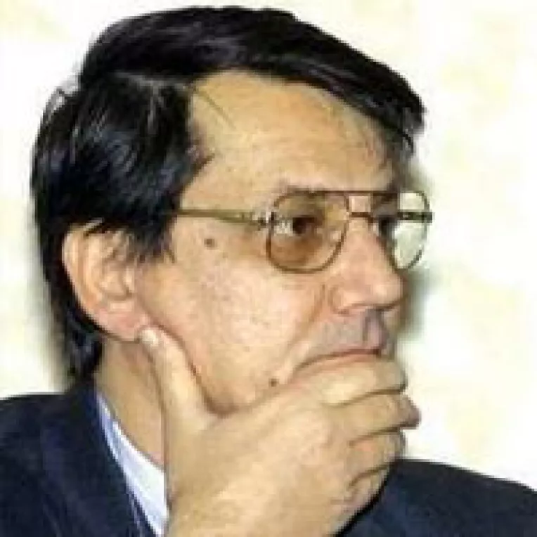 In bloc-start-uri: Cozmanca si echipa de sprijinire a lui Sorin Oprescu fac pregatiri de campanie