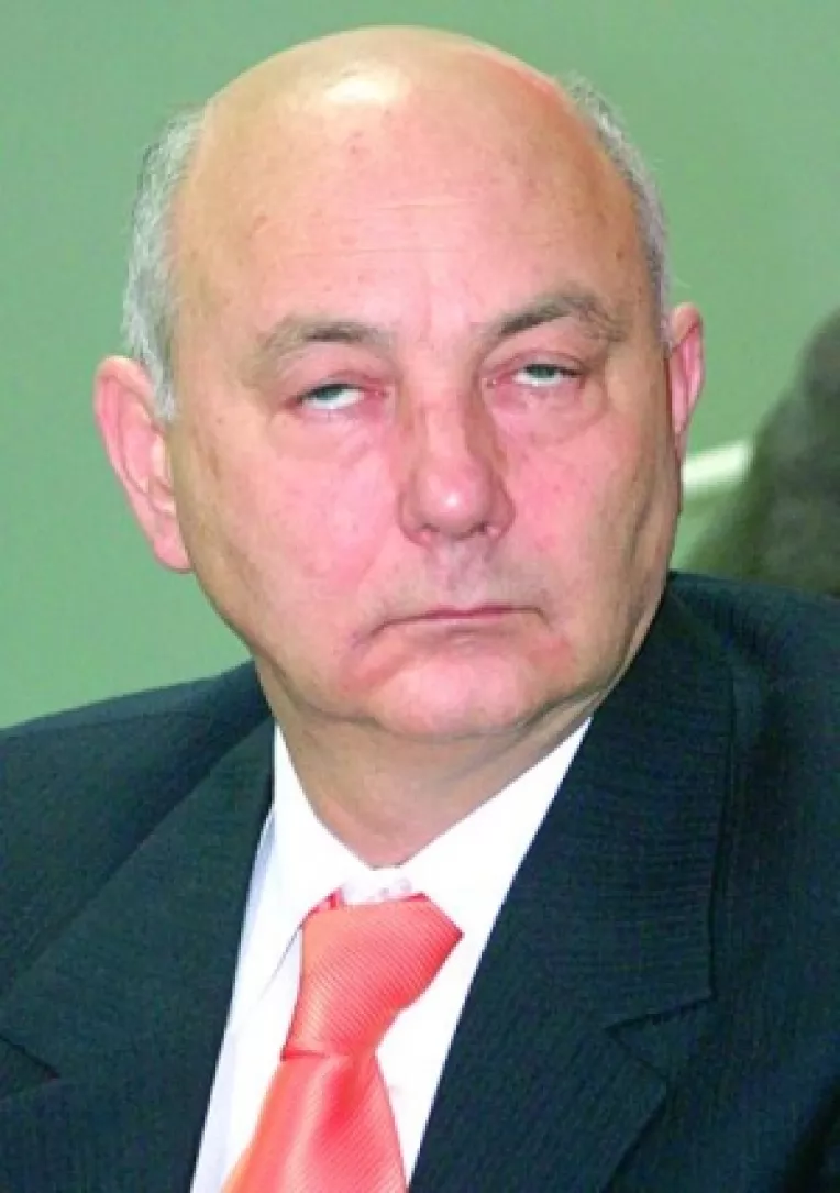 In cei 4 ani de deputatie, Iustian a vorbit aproape 15 minute in Parlament