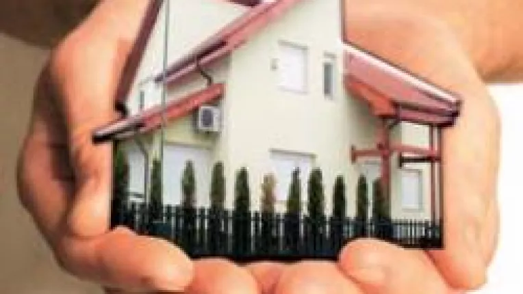 In primul semestru al anului 2008,
S-au injumatatit tranzactiile imobiliare fata de anul trecut
