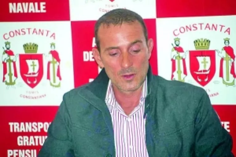 Investitii in parcari si spatii verzi. Mazare a anuntat ca se fluidideaza traficul in municipiu si se fac parcuri