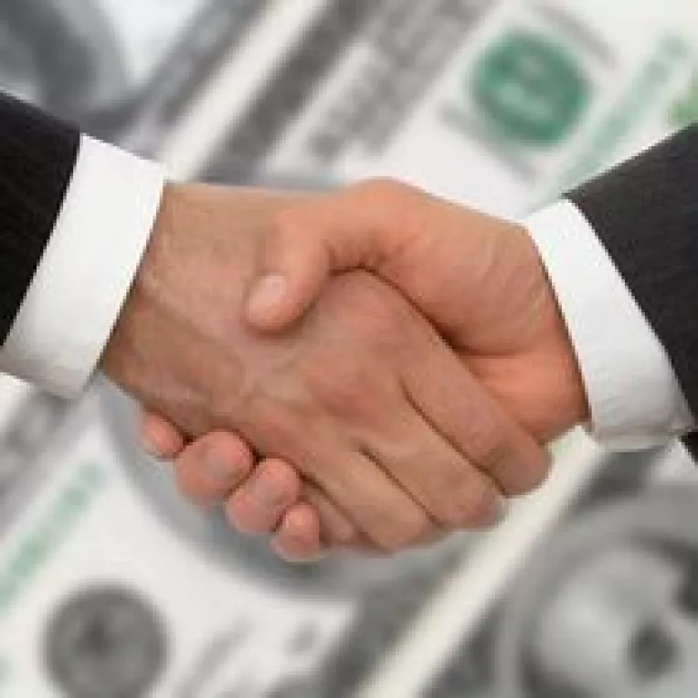 Ipoteza: Basescu si Boc despre un nou imprumut