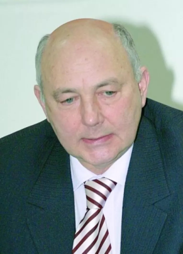 Iustian si-a gasit serviciu