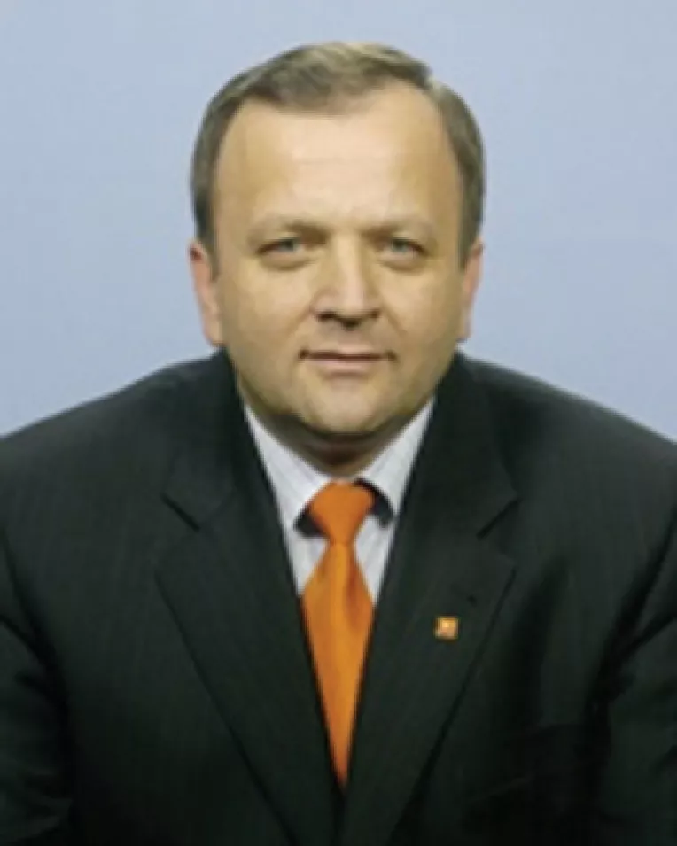 La inceputul lunii iunie, Guvernul Boc isi asuma raspunderea pe cele doua Coduri finalizate, cel Penal si cel Civil 
