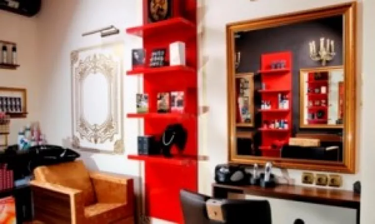 La orice abonament de masaj corporal beneficiati de un cadou constand in 5 sedinte de impachetare anticelulitica  