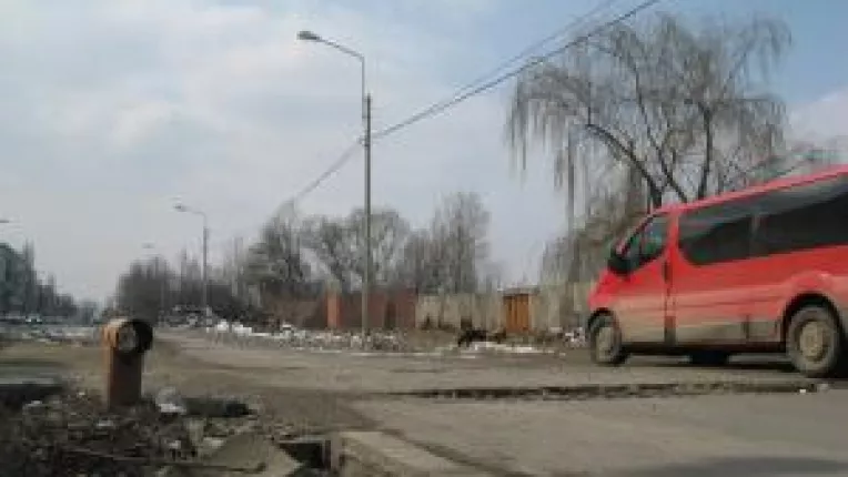 Licitatia pentru asfaltul Craiovei, suspendata