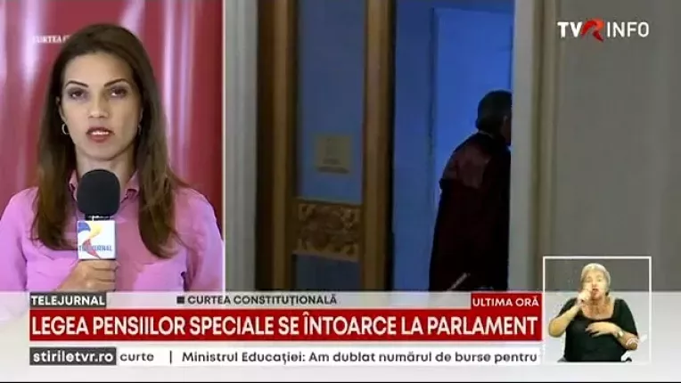 Magistratii raman cu pensiile speciale. CCR a retrimis in Parlament legea