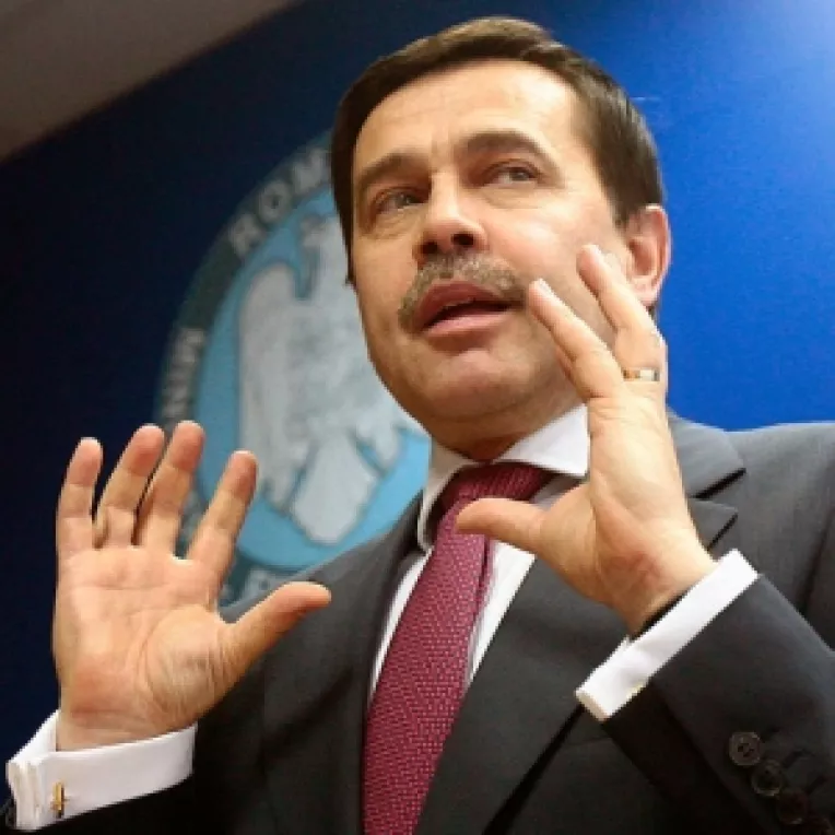 Ministrul Finantelor Pogea, luat la intrebari de PSD in legatura cu banii de la FMI