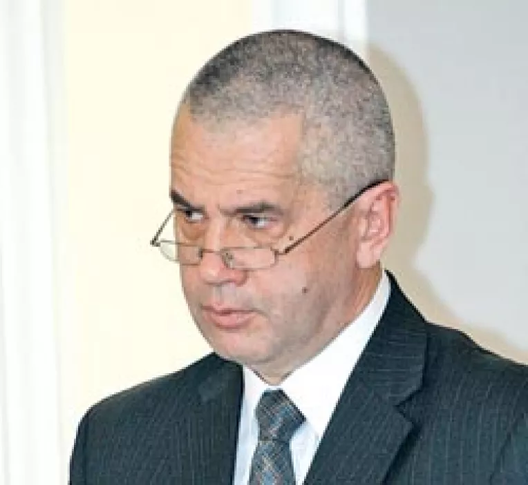 Nemirschi candideaza la Primaria Constantei in 2012