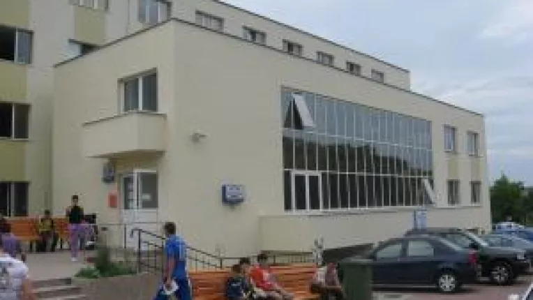 Politisti trimisi pe teren  cu autobuzul