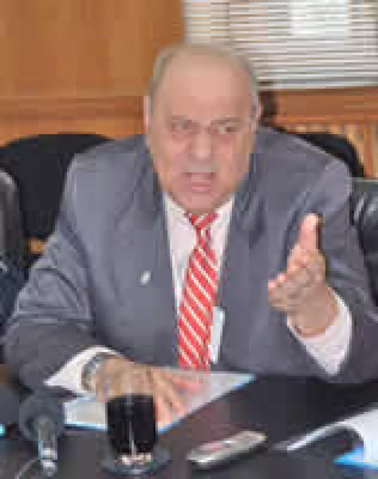 Portul a ajuns fabrica de bani negri pentru PSD