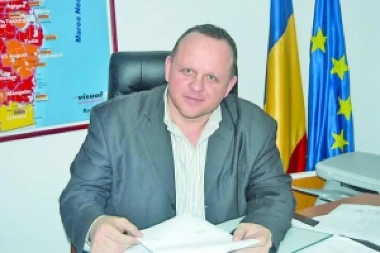 Primarul Carjaliu se jura ca nu pleaca din PSD