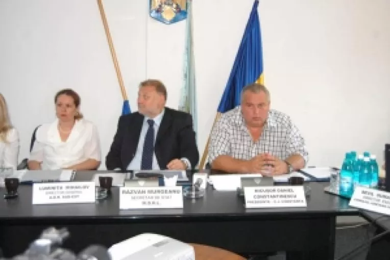 Proiecte de 20 de milioane de euro. Constantinescu si Murgeanu au semnat pentru Constanta