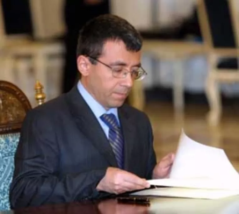 Referendum in 25 noiembrie, egal campanie electorala pentru PD