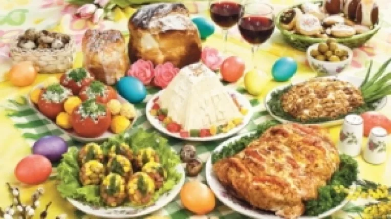 Retete traditionale pentru masa de Paste