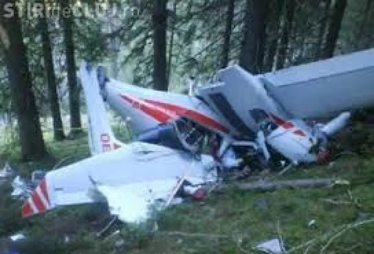 Un avion ce efectua un zbor medical s-a prabusit in Muntii Apuseni: Pilotul Adrian Iovan a murit