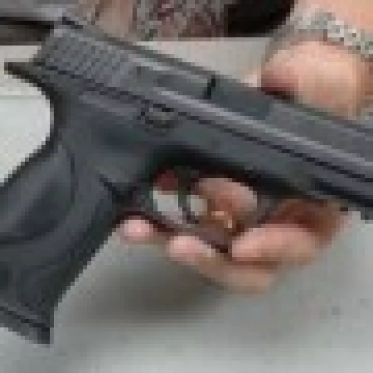 Uninominalele dauneaza grav sanatatii...
Un candidat PDL Bihor spune ca daca pierde alegerile se impusca in direct la televiziune